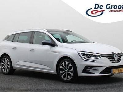 Wit Occasion 2021 Renault Mégane GrandTour R.S. Stationwagen | € 16.950 (Eerlijke prijs)