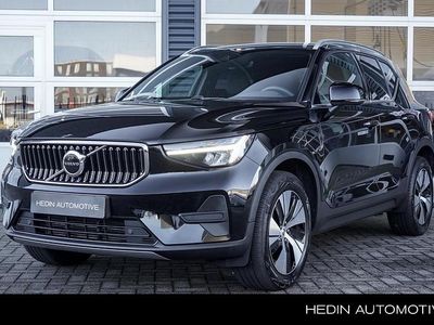 Zwart Occasion 2022 Volvo XC40 Core SUV | € 33.995 (Eerlijke prijs)