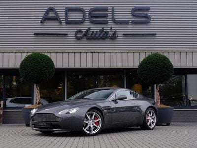 Occasion Aston Martin V8 Vantage 385 PK (283 kW) 2008 Grijs, metallic lak Coupé