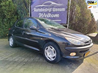 tweedehands Peugeot 206 1.4 XT 5 Deurs.