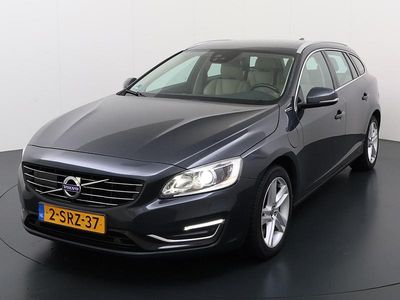 Grijs Gebruikt 2013 Volvo V60 Summum Stationwagen | € 6.749 (Eerlijke prijs)