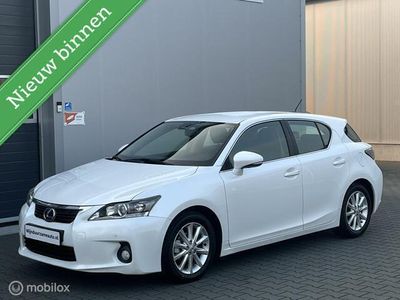 Lexus CT200h