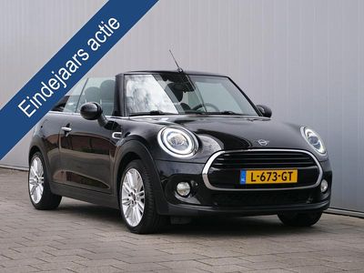 Zwart, metallic lak Gebruikt 2019 Mini Cooper Cabriolet Chili Cabriolet | € 19.895 (Eerlijke prijs)