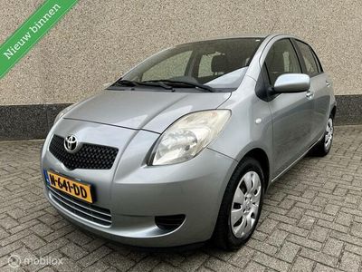 tweedehands Toyota Yaris 1.3 VVTi Sol 5 Deurs Automaat Airco 50.000 KM