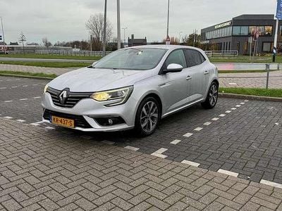 Grijs Gebruikt 2016 Renault Mégane IV Bose Edition Hatchback | € 13.500 (Eerlijke prijs)