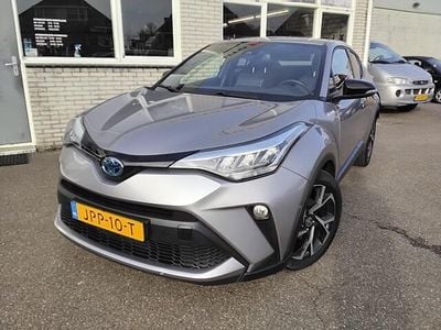 Grijs Occasion 2021 Toyota C-HR Style SUV | € 23.950 (Eerlijke prijs)