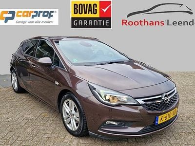 Bruin Occasion 2017 Opel Astra Business Hatchback | € 12.400 (Eerlijke prijs)