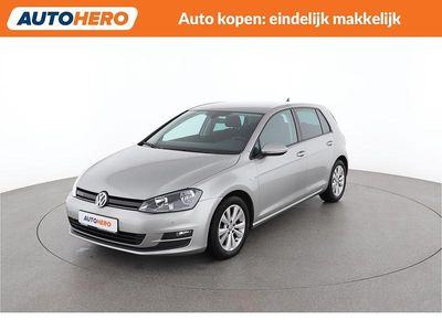 Grijs (metallic) Occasion 2017 VW Golf VII Hatchback | € 14.650 (Eerlijke prijs)