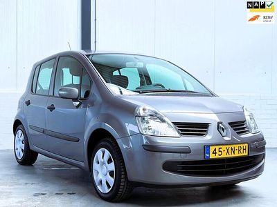 Occasion Renault Modus 112 PK (82 kW) 2007 Grijs MPV