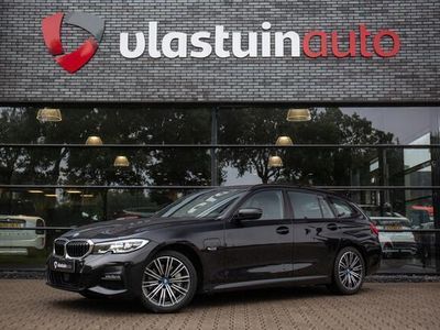 Occasion BMW 330 Executive 291 PK (214 kW) 2022 Zwart Stationwagen
