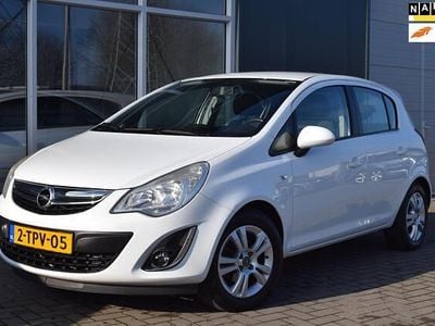 Occasion Opel Corsa Business 86 PK (63 kW) 2014 Wit Hatchback