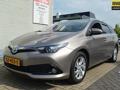 Toyota Auris Hybrid