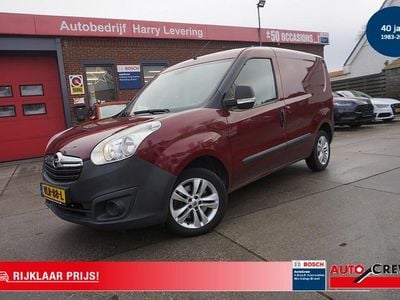 Rood Gebruikt 2016 Opel Combo Selection Van | € 9.950