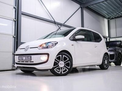 Wit Gebruikt 2013 VW up! high up! Hatchback | € 6.790 (Eerlijke prijs)