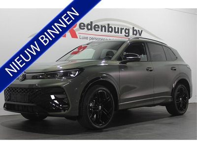 Groen Gebruikt 2025 VW Tiguan R-line SUV | € 79.945
