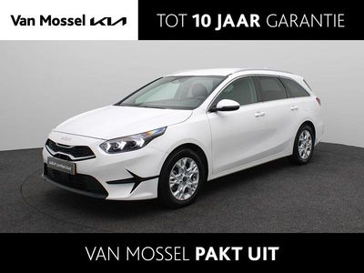 Wit Gebruikt 2024 Kia Ceed Hatchback | € 30.940 (Iets duurder)