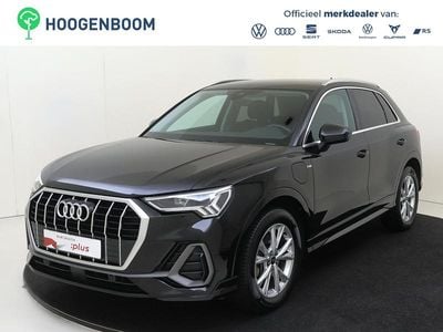 Zwart Gebruikt 2022 Audi Q3 Basis SUV | € 32.950 (Goede deal)