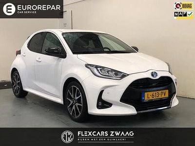 Wit Gebruikt 2021 Toyota Yaris Executive Hatchback | € 21.945 (Eerlijke prijs)