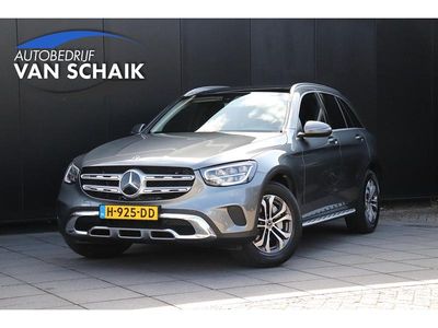 Grijs Gebruikt 2020 Mercedes GLC200 Business SUV | € 32.845 (Goede deal)