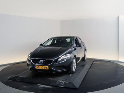 tweedehands Volvo V40 T4 Momentum | Trekhaak