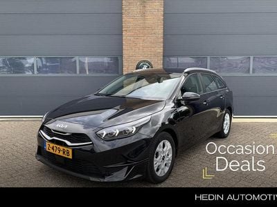 Zwart Occasion 2024 Kia Ceed Hatchback | € 22.940 (Goede deal)