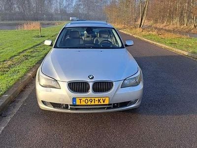 Grijs Gebruikt 2007 BMW 523 Sedan | € 3.950 (Eerlijke prijs)