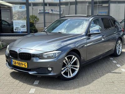Grijs Occasion 2013 BMW 316 Executive Stationwagen | € 13.450 (Duur)