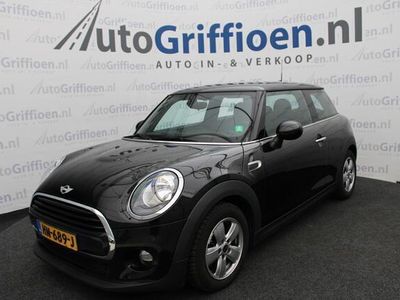 tweedehands Mini Cooper 1.5 Pepper Business keurige 3-deurs