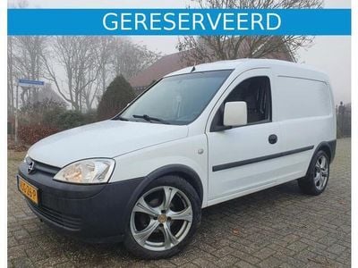 Occasion Opel Combo 90 PK (66 kW) 2009 Wit MPV
