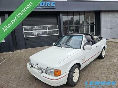 Wit Gebruikt 1989 Ford Escort Cabriolet Cabriolet | € 7.900