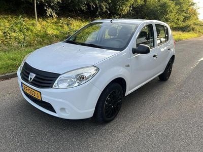 Occasion Dacia Sandero 75 PK (55 kW) 2009 Wit Hatchback
