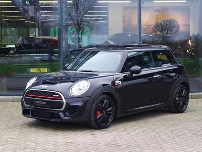 tweedehands Mini John Cooper Works 2.0 232 PK Automaat Panoramadak, Leder, Camera, Sportstoelen