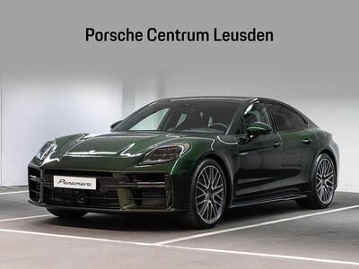 Groen Nieuw 2025 Porsche Panamera 4 Sedan | € 195.230 (Eerlijke prijs)
