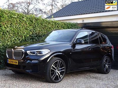 Zwart (metallic) Gebruikt 2019 BMW X5 Executive SUV | € 48.950 (Iets duurder)