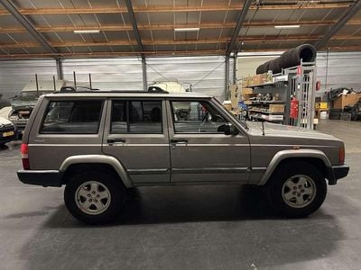 Zilver Occasion 2001 Jeep Cherokee Limited SUV | € 6.000 (Super prijs)