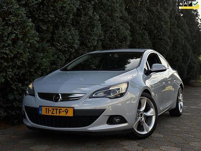 Opel Astra GTC