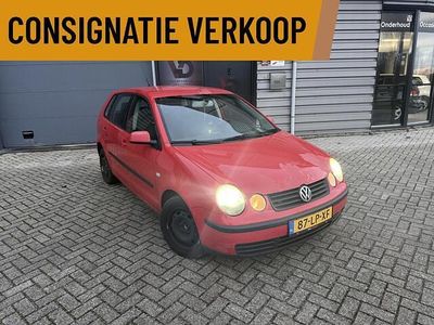 Rood Gebruikt 2003 VW Polo Hatchback | € 2.249 (Eerlijke prijs)