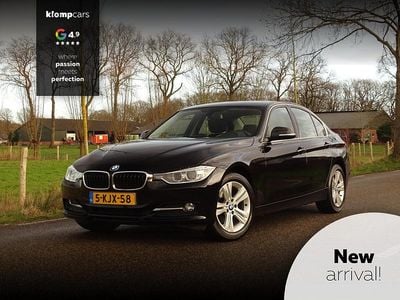 Zwart Gebruikt 2013 BMW 316 Executive Sedan | € 8.900 (Goede deal)