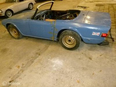 tweedehands Triumph TR6 1974 met motor (geen kenteken) restauratie