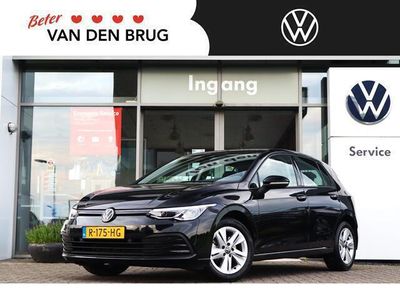 tweedehands VW Golf VIII 1.0 TSI 110 Pk Life Business | Winterpakket | Multi-media pakket | Sportstoelen | Stoelen + stuurwiel verwarmd | Keyless start | Extra garantie tot 100.000 km of 21/9/2026