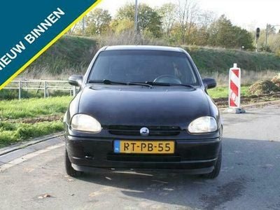 tweedehands Opel Corsa 1.4i-16V Sport