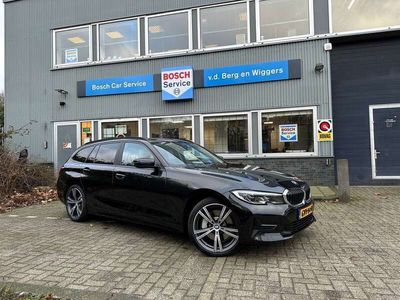 BMW 330e