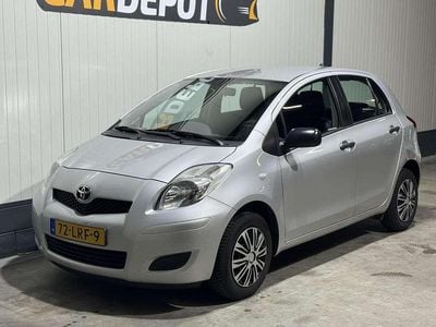 Grijs Gebruikt 2010 Toyota Yaris Hatchback | € 3.498 (Eerlijke prijs)