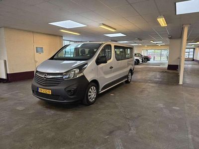 Zilver Occasion 2019 Opel Vivaro MPV | € 10.000 (Goede deal)