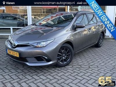 Toyota Auris Touring Sports