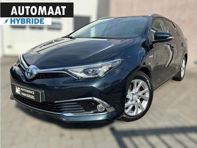 Grijs Occasion 2015 Toyota Auris Touring Sports Stationwagen | € 9.950 (Eerlijke prijs)