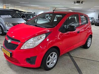 Rood Gebruikt 2010 Chevrolet Spark Hatchback | € 2.750 (Eerlijke prijs)