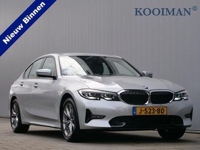 tweedehands BMW 318 318 3-serie i 157pk Executive Edition Automaat LED