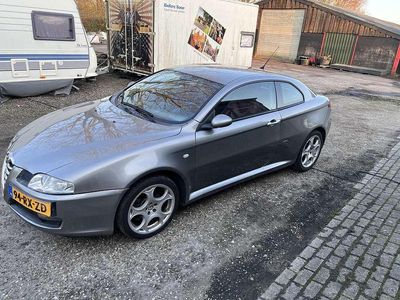 Occasion Alfa Romeo GT Distinctive 166 PK (122 kW) 2005 Grijs Coupé