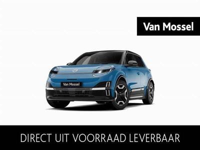 Authentic blue (blauw metallic) Nieuw 2026 Nissan Micra Evolve | € 35.010 (Eerlijke prijs)